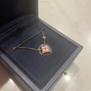 COLOR BLOSSOM BB STAR PENDANT, PINK GOLD, PINK MOTHER-OF-PEARL AND DIAMOND